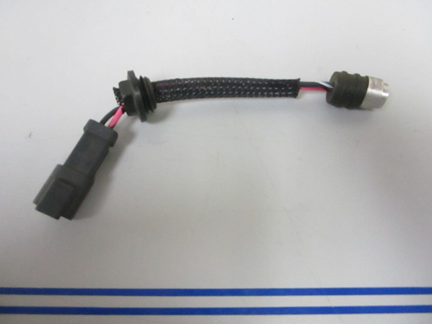 *NEW OEM* 0720 OMC Johnson Evinrude Port Temp Sensor 586140 0586140