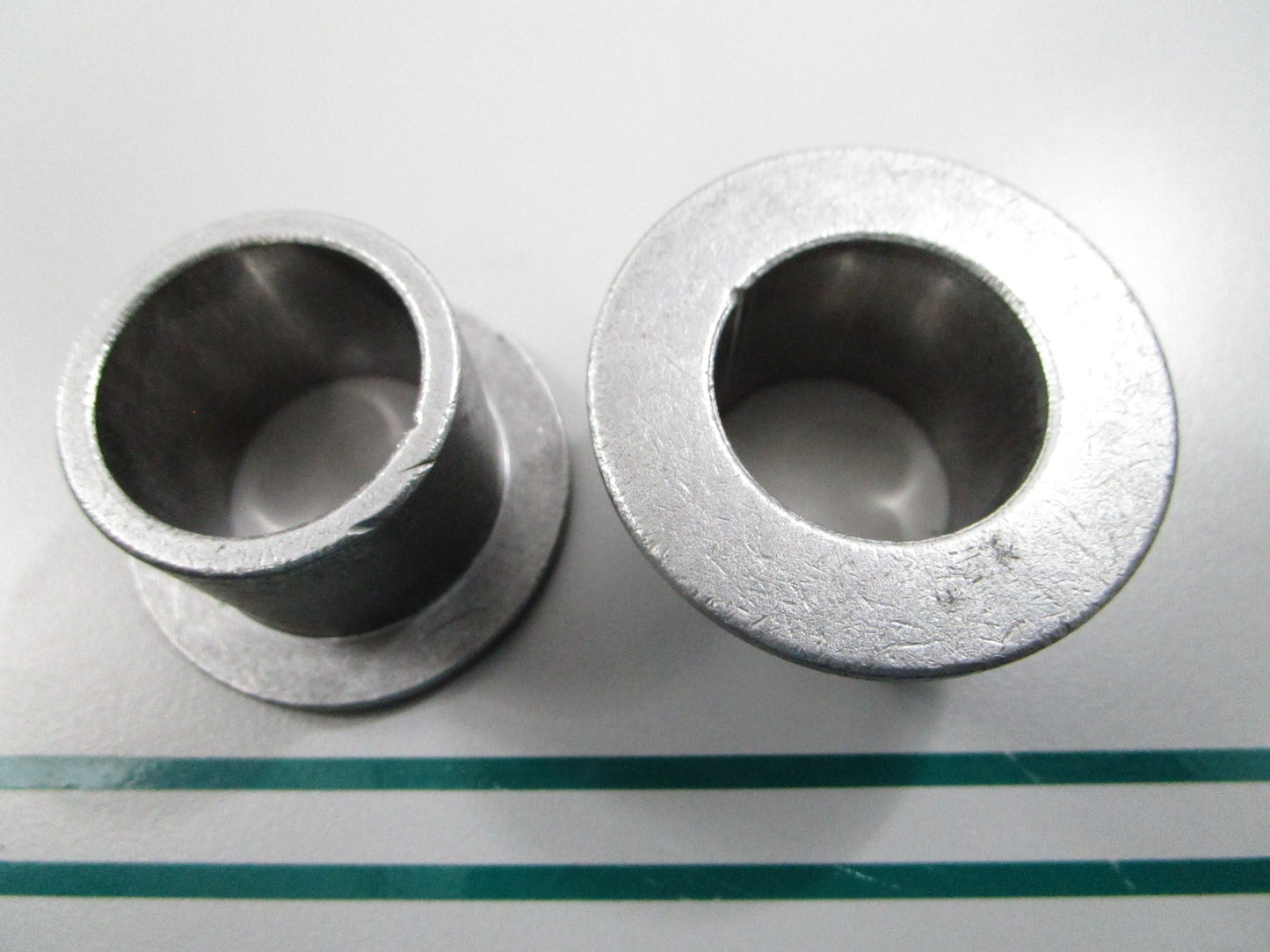 NEW OEM (LOT OF 2) M83541 John Deere Bushing 0810