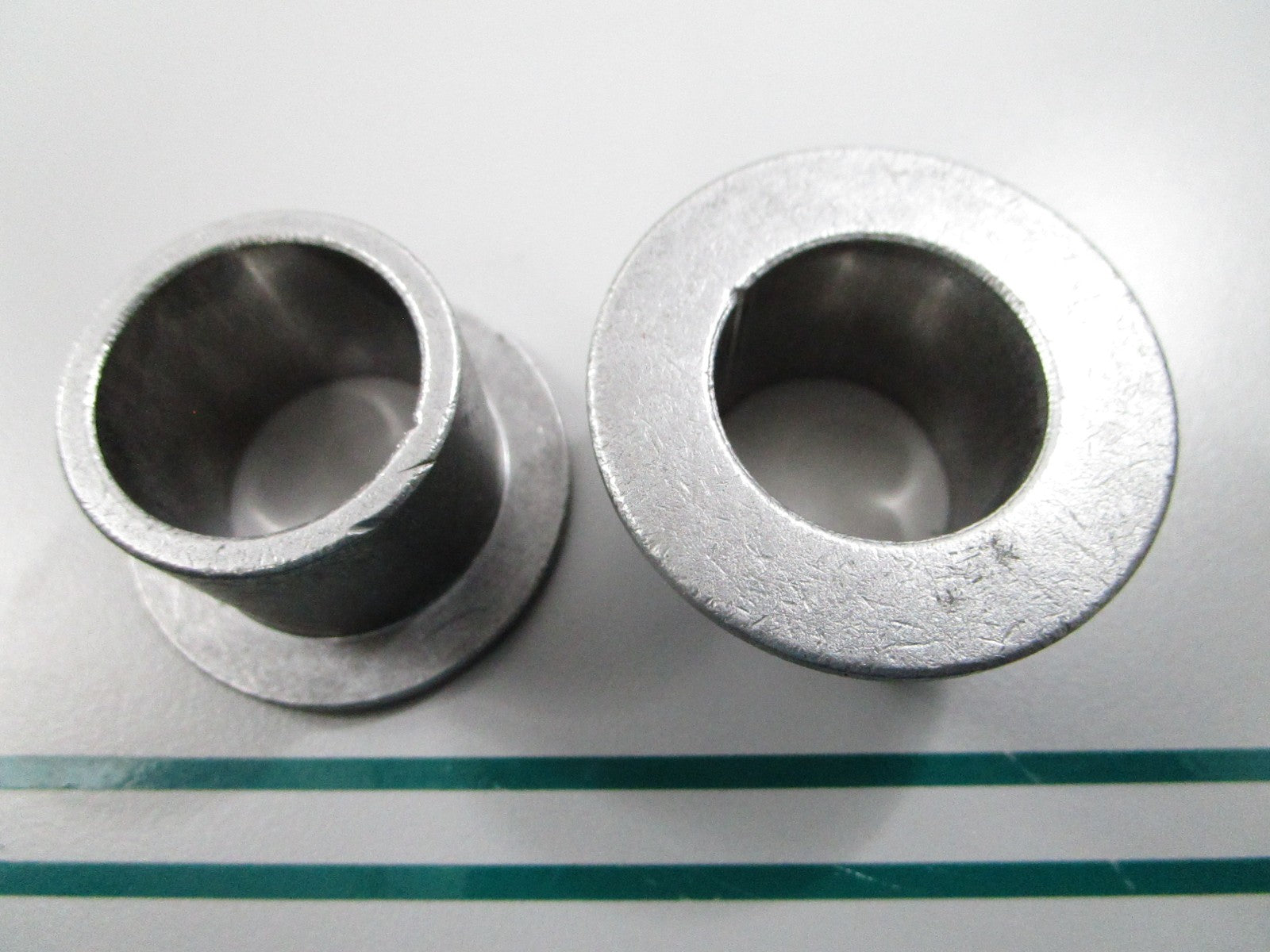 NEW OEM (LOT OF 2) M83541 John Deere Bushing 0810