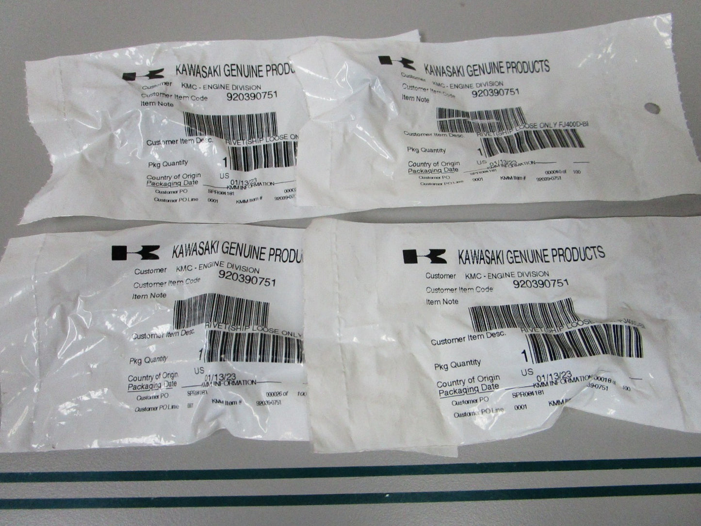 NEW OEM (LOT OF 4) 920390751 Kawasaki Rivet Guard 0810