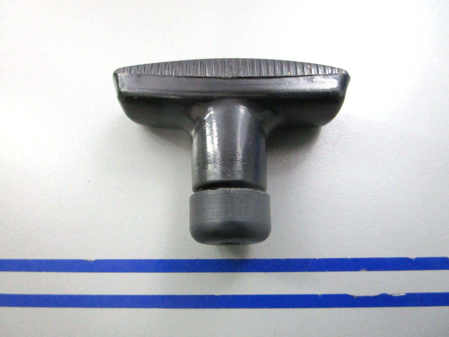 NEW OEM 311372 0311372 OMC Johnson Evinrude Rope Starter Handle 0810