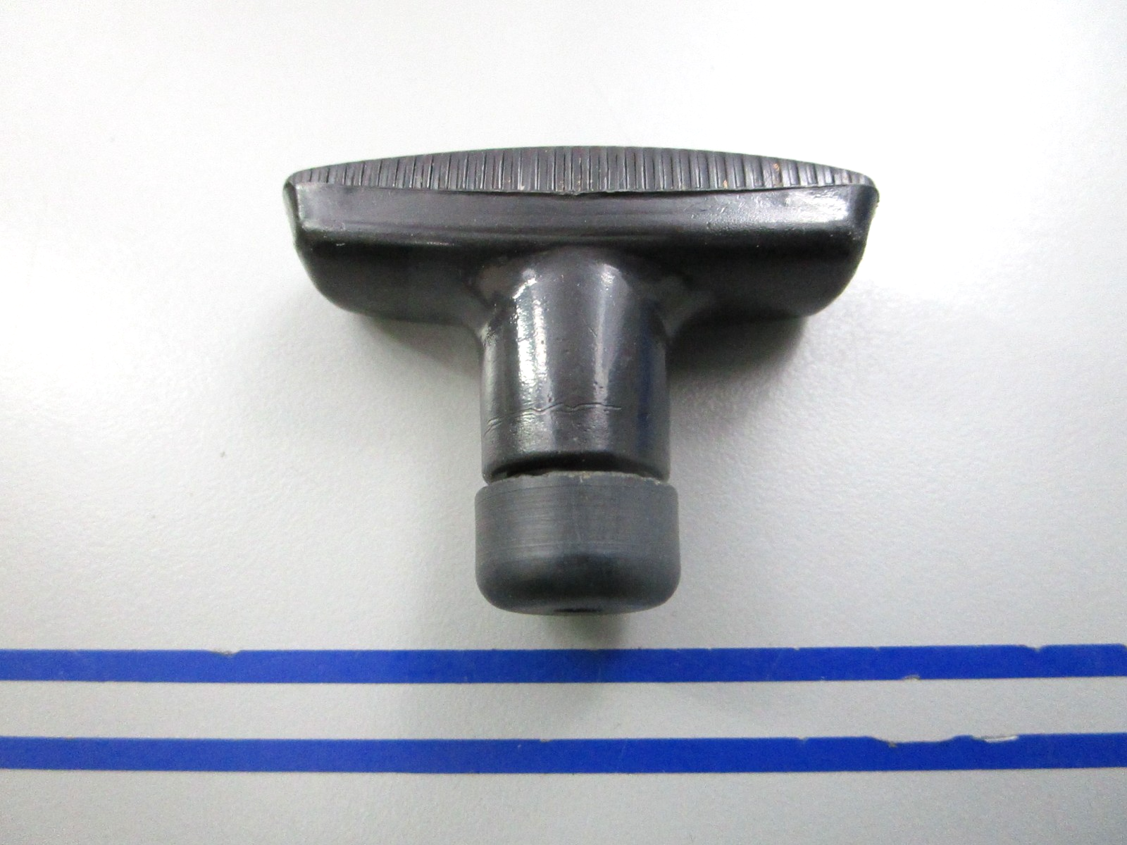NEW OEM 311372 0311372 OMC Johnson Evinrude Rope Starter Handle 0810