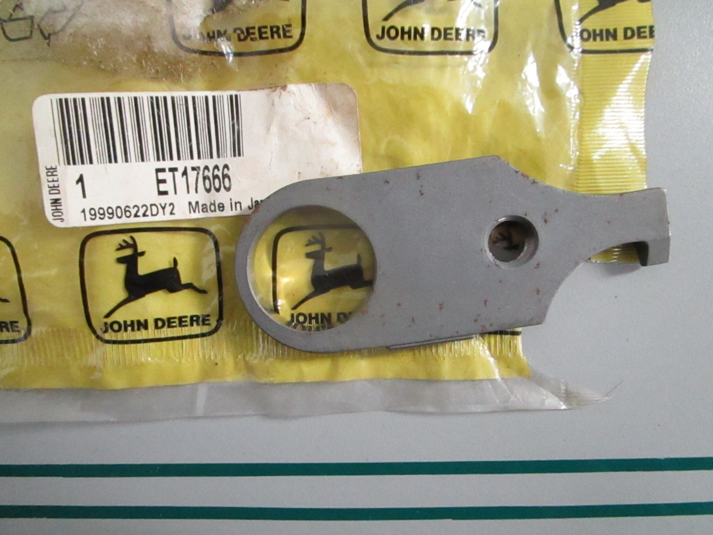 NEW OEM ET17666 John Deere Pawl 0820