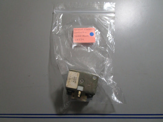 *NEW* 0810 General Electric Contactor 3ARR28U4 6X574