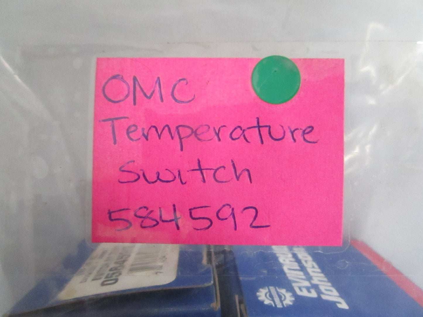 NEW OEM 584592 0584592 OMC Johnson Evinrude Temperature Switch 0820