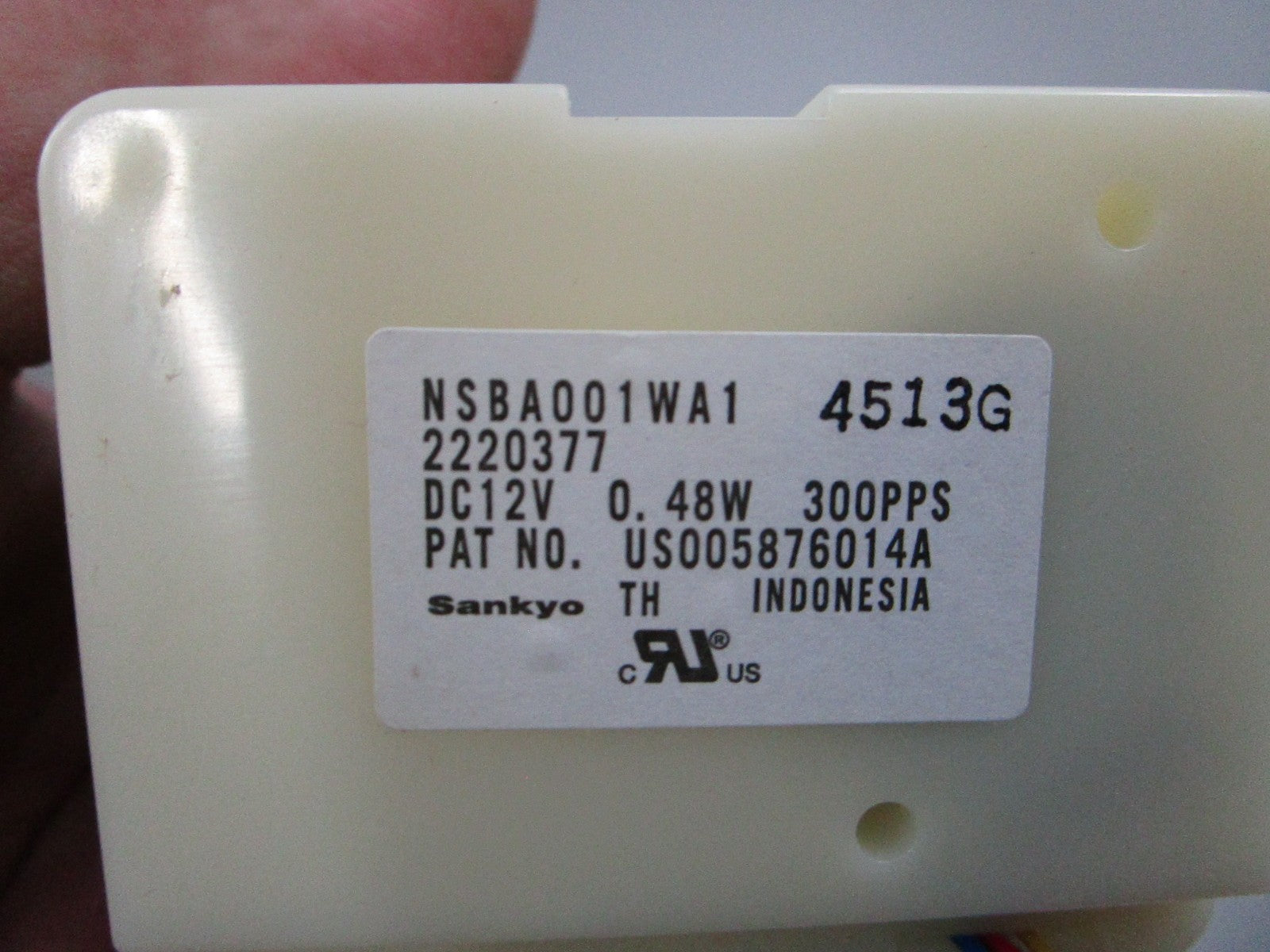 NEW OEM WP2221296 Whirlpool Air Baffle 0810