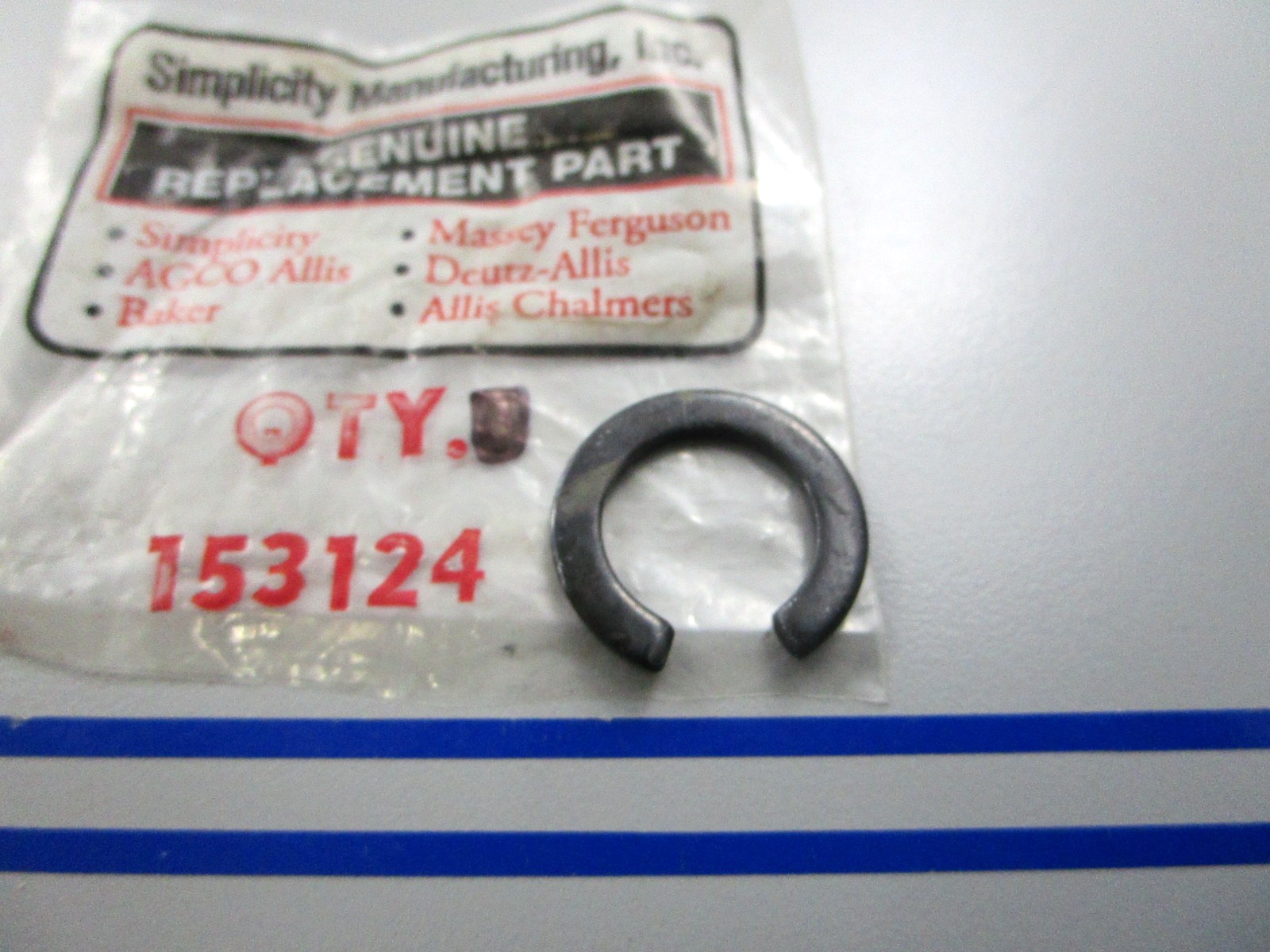 *NEW OEM* 0810 Simplicity Retaining Ring 153124