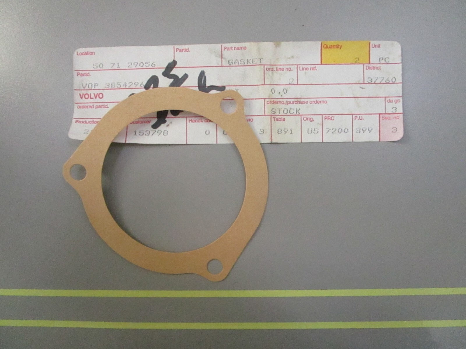 *NEW OEM* 0810 Volvo Penta Gasket 3854296