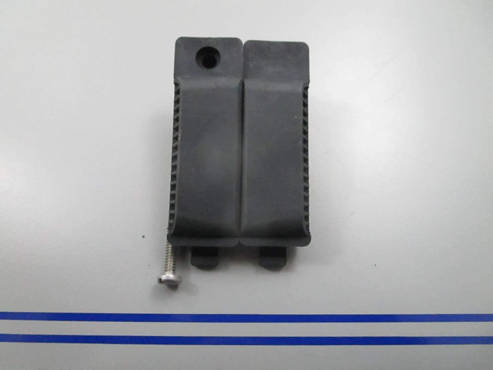 *NEW OEM* 0810 OMC Johnson Evinrude Screen Kit 397891 0397891