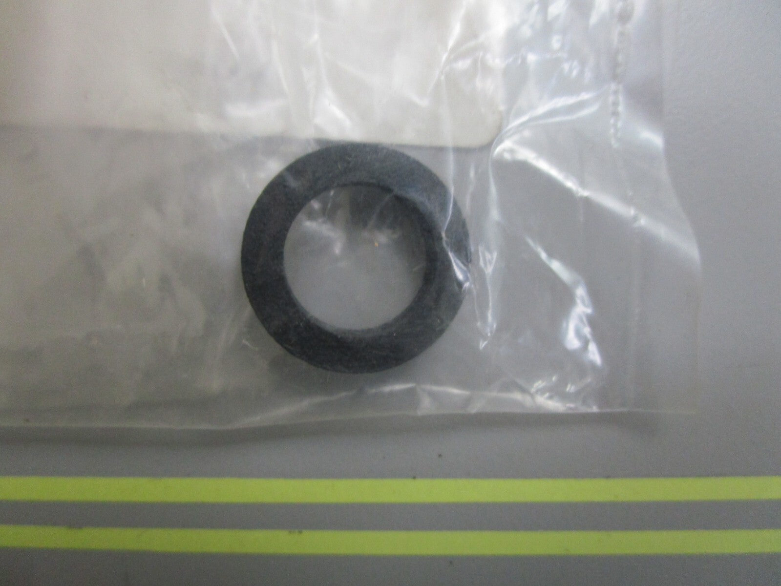 *NEW OEM* 0810 Volvo Penta Sealing Ring 418445
