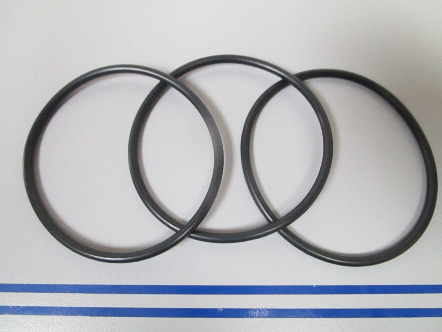 NEW (LOT OF 3) 18-7140 Replaces: OMC 320303 0320303 Sierra O-Ring 0810
