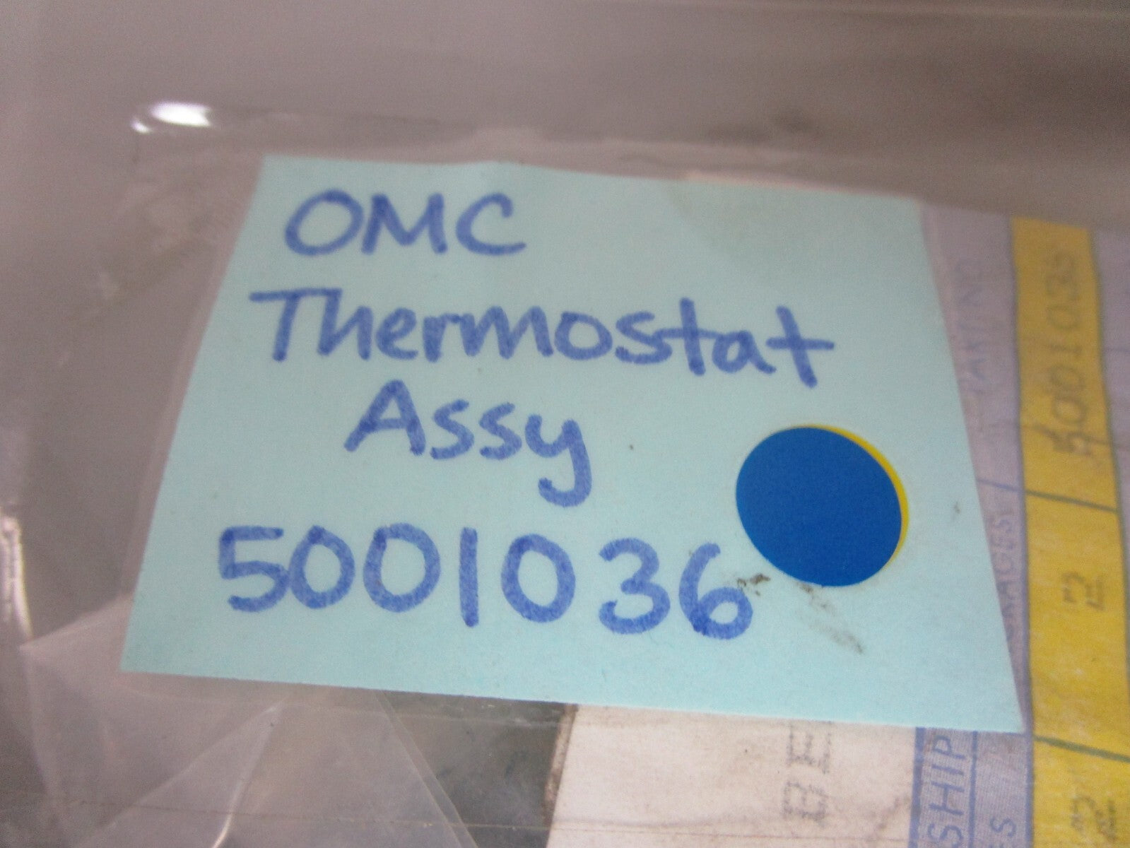 *NEW OEM* 0810 OMC Johnson Evinrude Thermostat Assembly 5001036