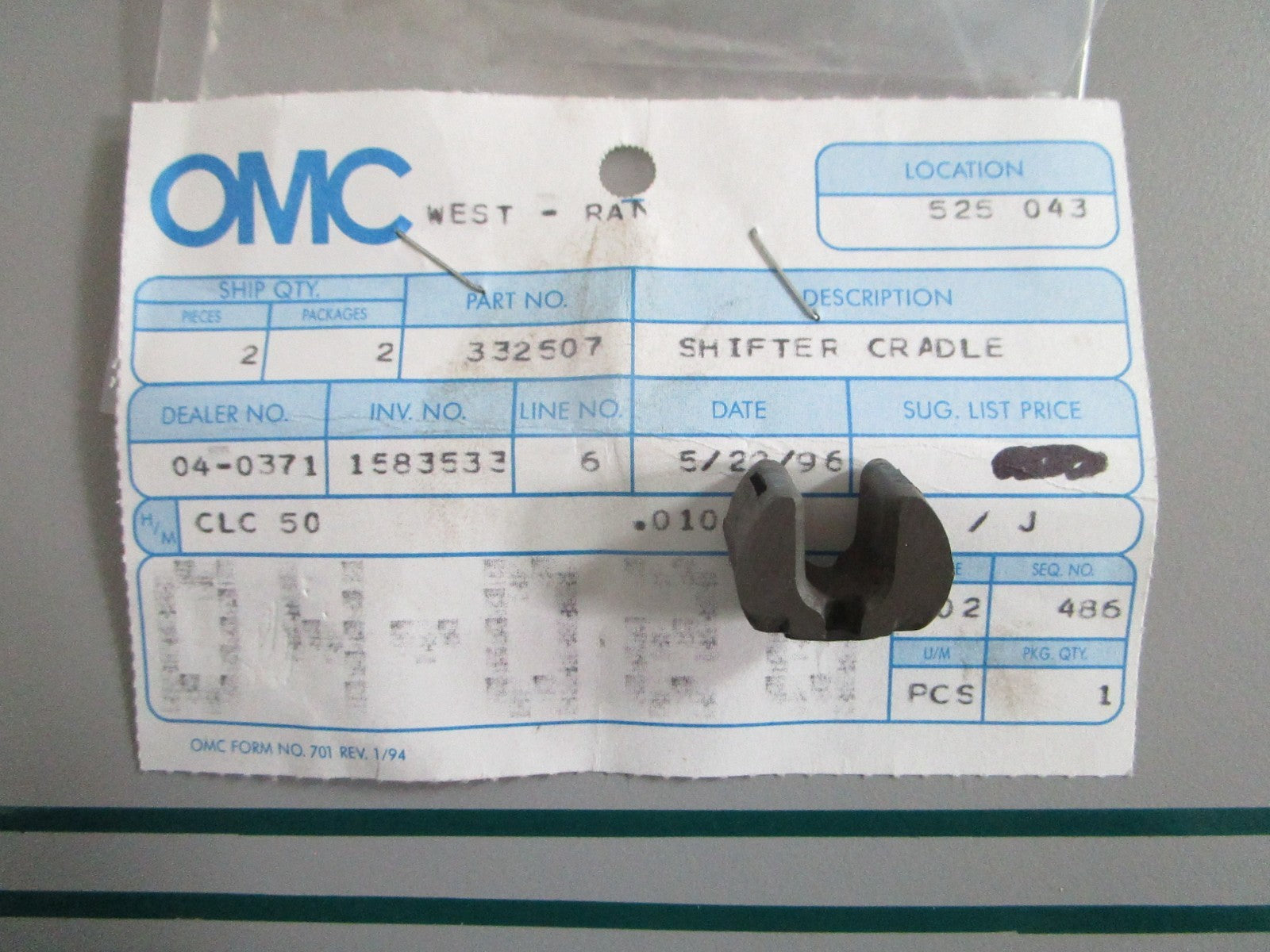 NEW OEM 332507 0332507 OMC Johnson Evinrude Shifter Cradle 0820