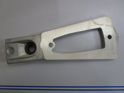 *NEW OEM* 0820 OMC Johnson Evinrude Rudder Plate 980968 0980968