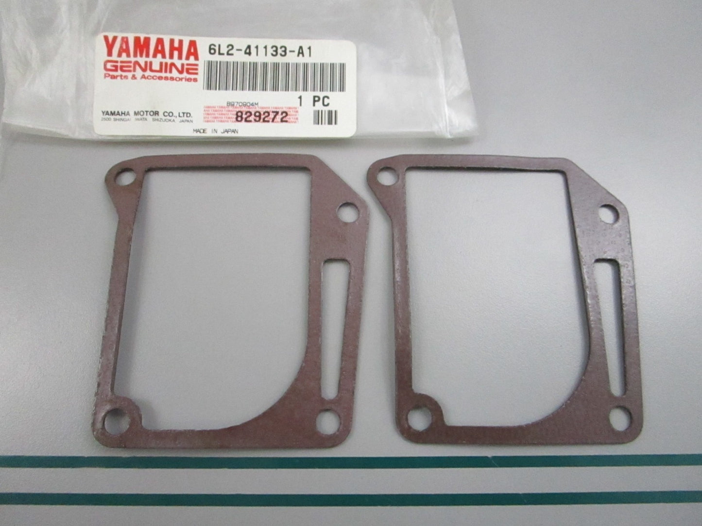 NEW OEM (LOT OF 2) 6L2-41133-A1-00 Yamaha Exhaust Manifold Gasket 0810
