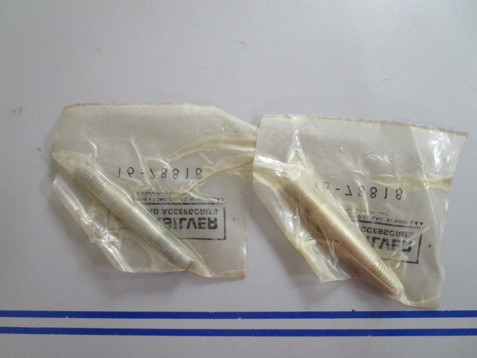 *NEW OEM* (LOT OF 2) 0810 Mercury Quicksilver Stud 16-78818