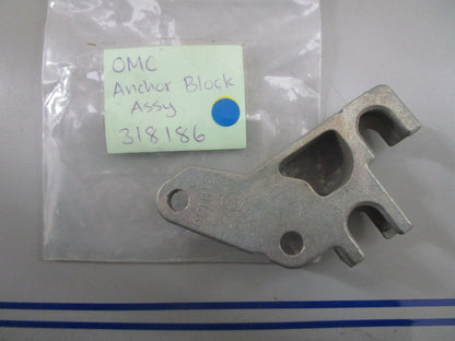 *NEW OEM* 0770 OMC Johnson Evinrude Anchor Block Assembly 318186 0318186