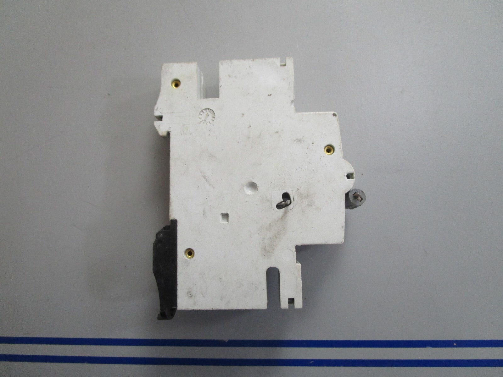 *NEW* 0820 GE Tele L Circuit Breaker 672573