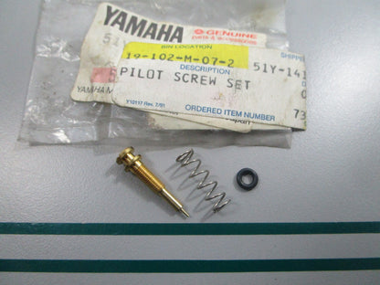 NEW OEM 51Y-14105-00-00 Yamaha Pilot Screw 0810