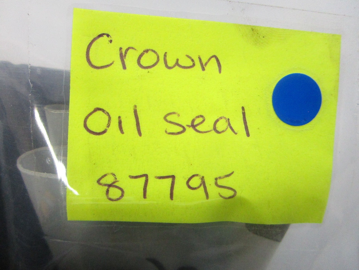 NEW OEM 87795 Crown Oil Seal 0810