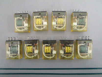 NEW OEM (LOT OF 9) RH1B-UL IDEC 24V Relay 0820