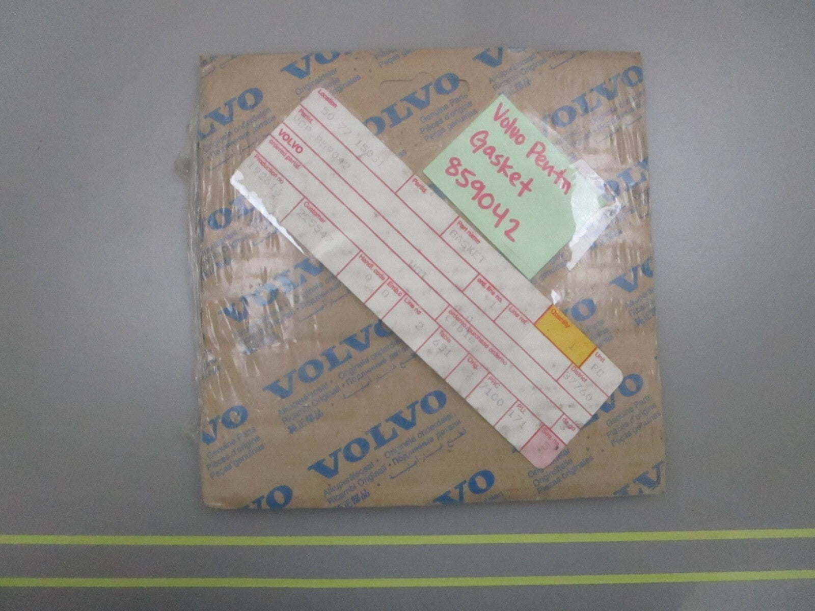 *NEW OEM* 0810 Volvo Penta Gasket 859042