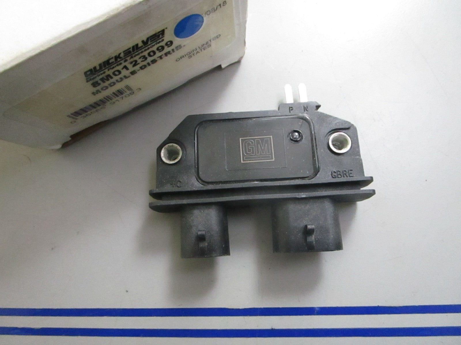 *NEW OEM* 0820 Mercury Quicksilver Distributor Module 8M0123099