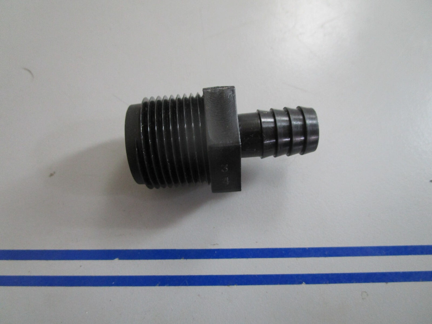 *NEW OEM* 0810 OMC Johnson Evinrude Barb Fitting 341939 0341939