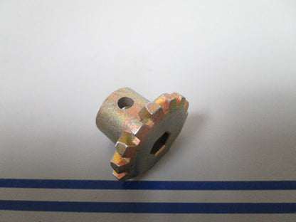 *NEW OEM* 0810 OMC Johnson Evinrude Shift Shaft Gear 324608 0324608