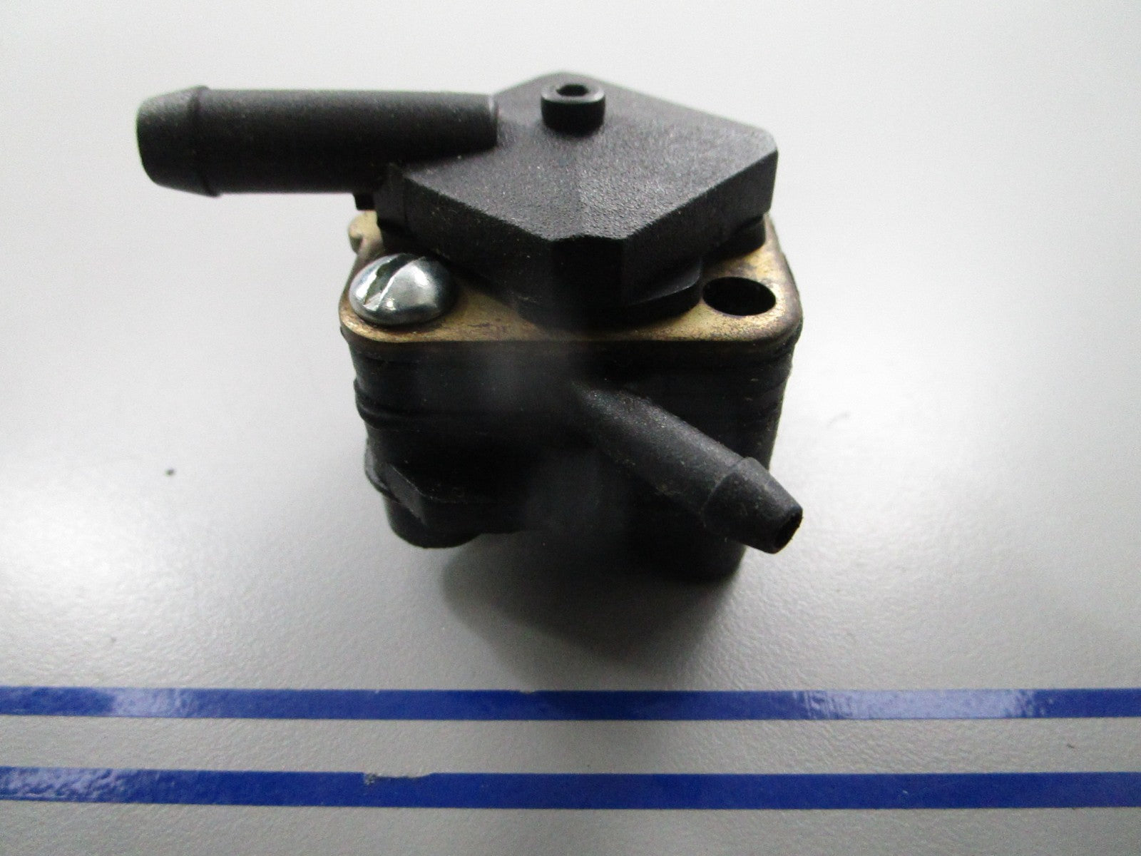 *NEW OEM* 0810 Mercury Quicksilver Fuel Pump Assembly 879077