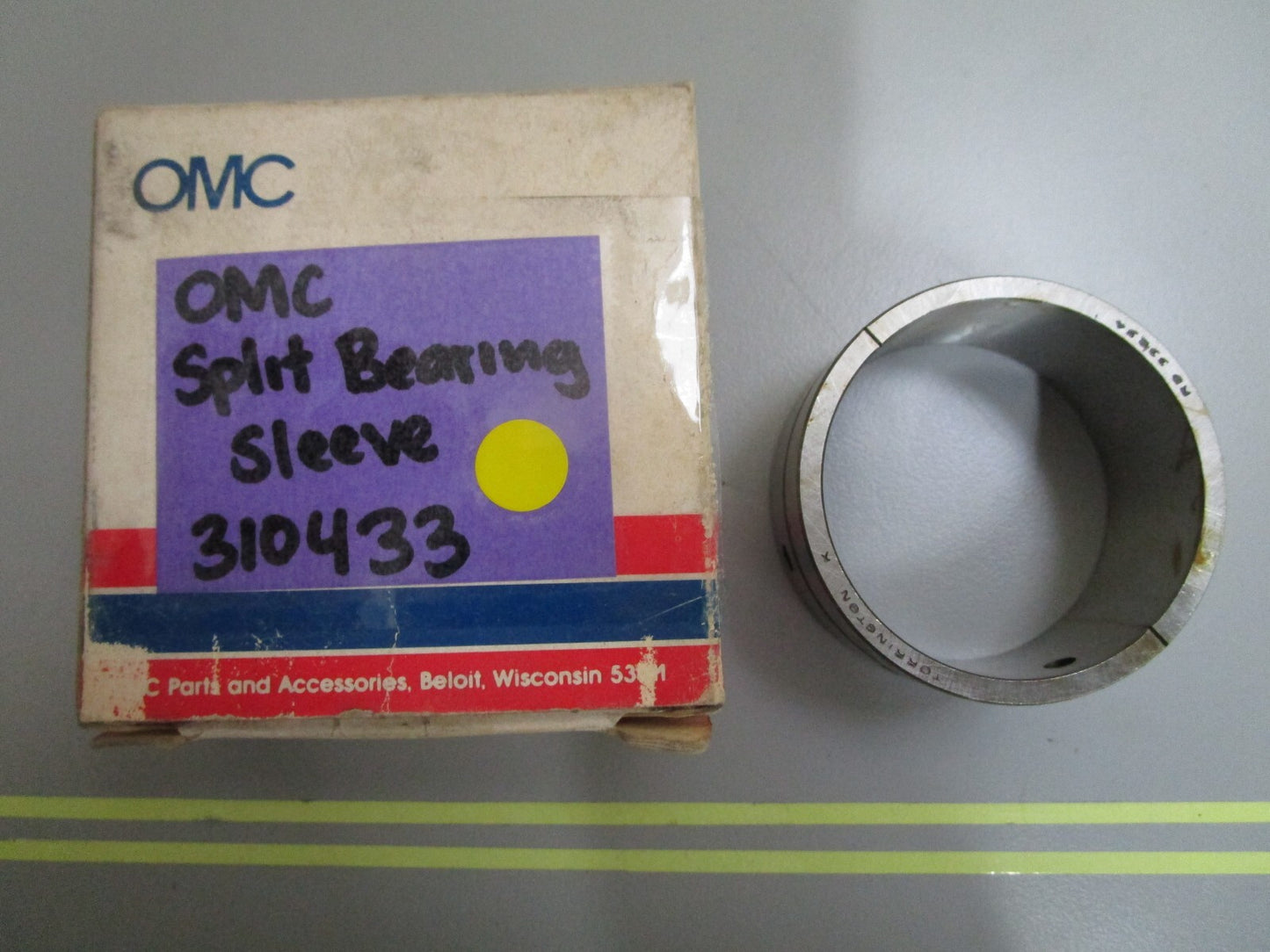 *NEW OEM* 0810 OMC Johnson Evinrude Split Bearing Sleeve 310433 0310433
