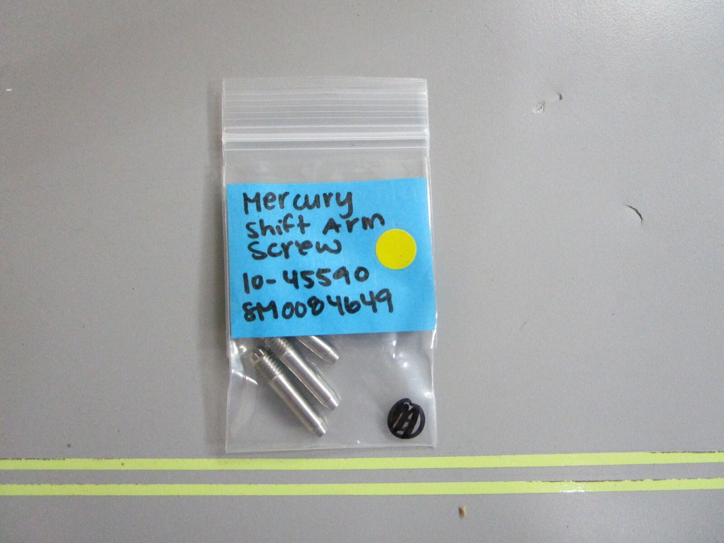 *NEW OEM* (LOT OF 3) 0810 Mercury Quicksilver Shift Arm Screw 10-45590 8M0084649