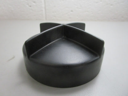 *NEW OEM* 0820 Volvo Penta Cap 855410
