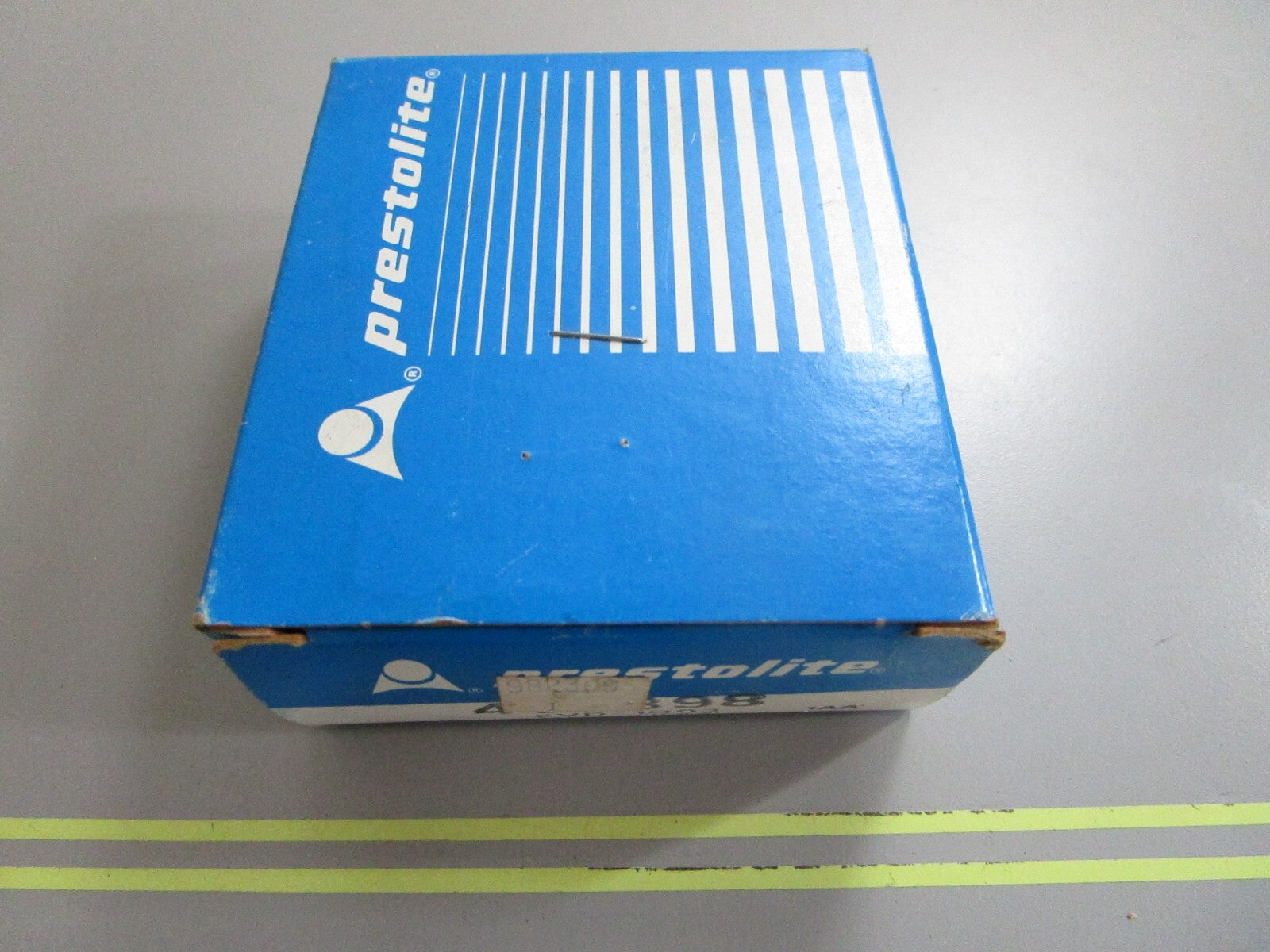 *NEW OEM* 0810 OMC Johnson Evinrude Drive End 982309 0982309