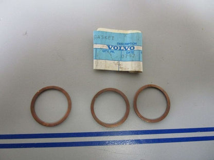 *NEW OEM* (LOT OF 3) 0770 Volvo Penta Gasket 947627