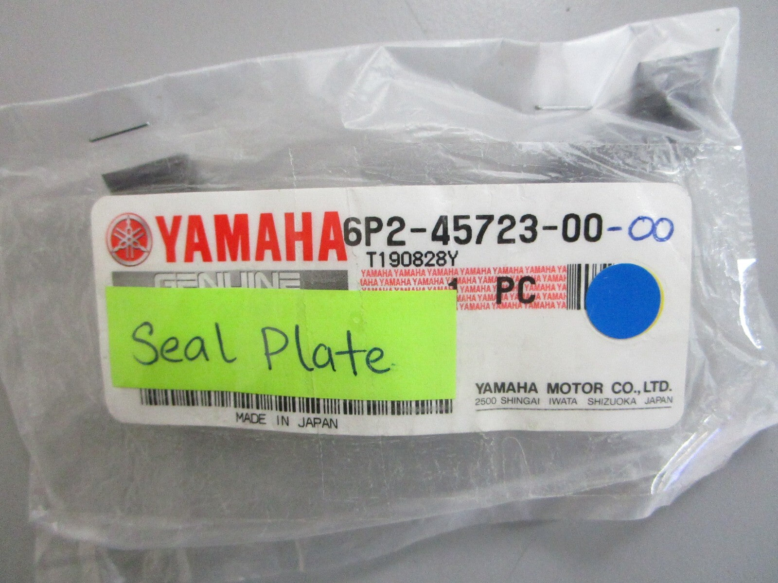 *NEW OEM* 0820 Yamaha Seal Plate 6P2-45723-00-00