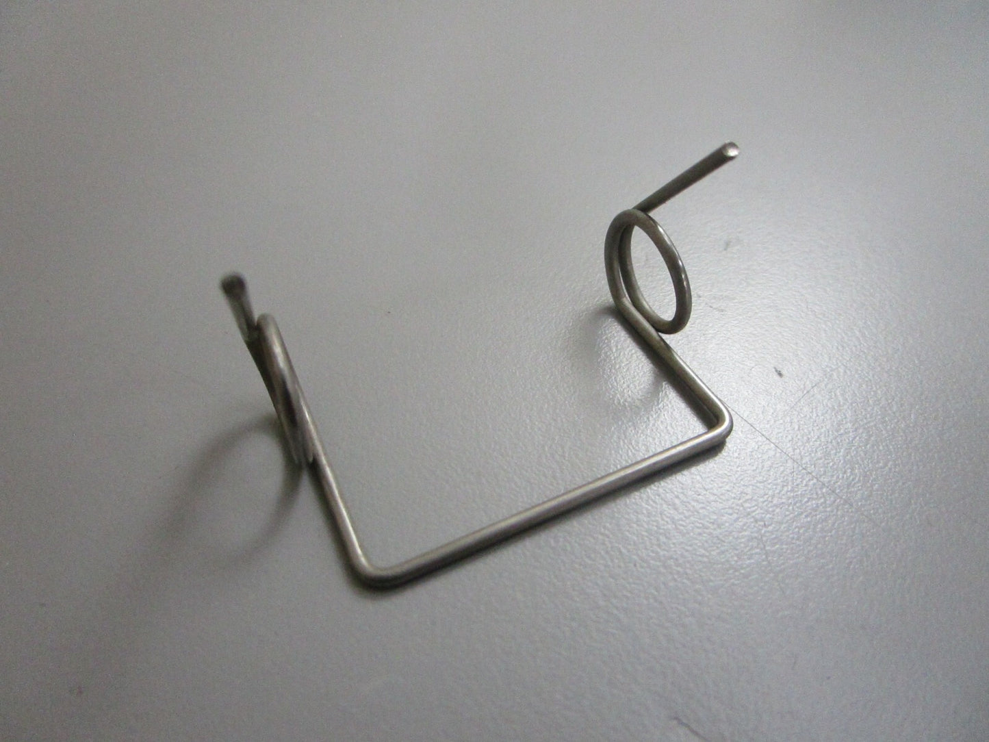 *NEW OEM* 0810 Mercury Quicksilver Reverse Lock Spring 24-F85300