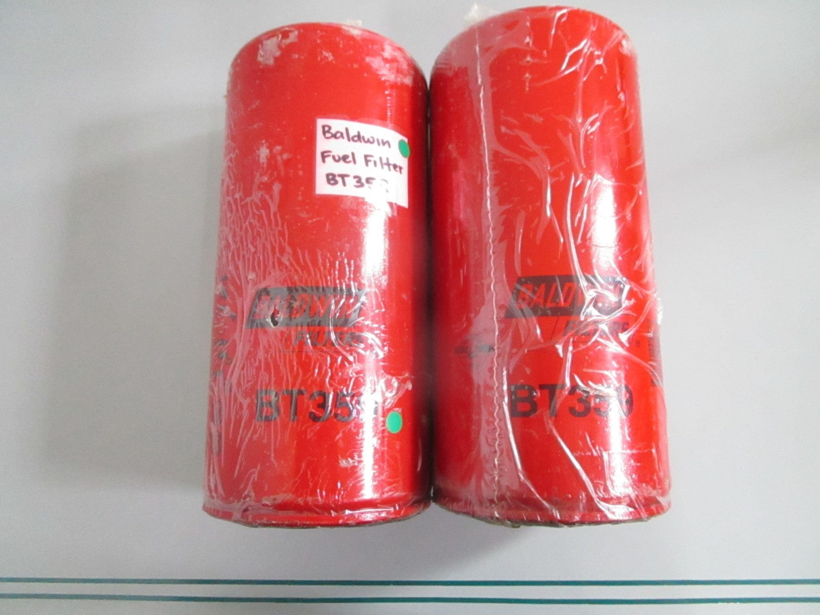 NEW OEM (LOT OF 2) BT359 Baldwin Fuel Filter 0820