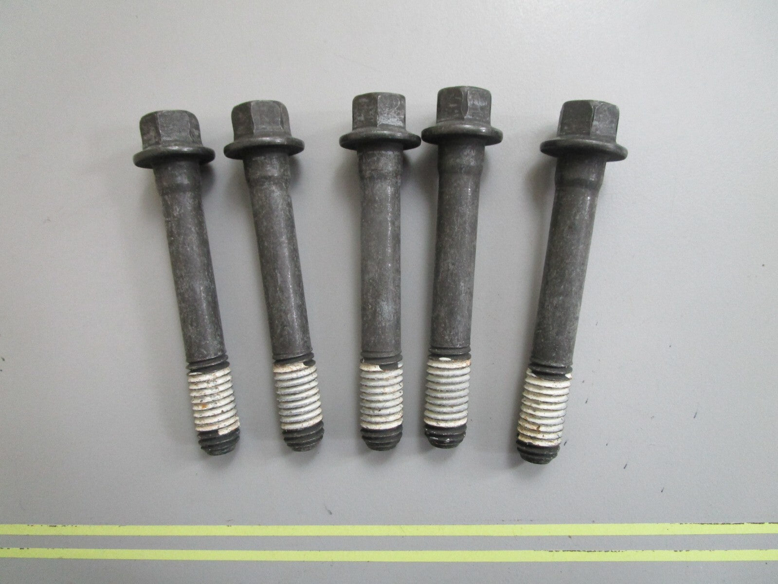 *NEW OEM* (LOT OF 5) 0820 Volvo Penta Bolt 3856123