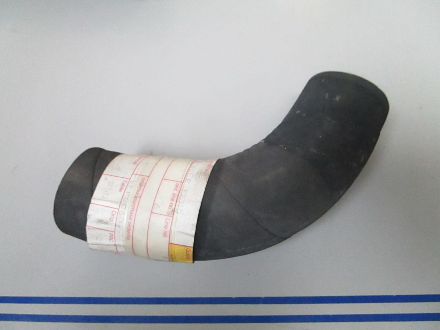 *NEW OEM* 0810 Volvo Penta Rubber Bend 845792