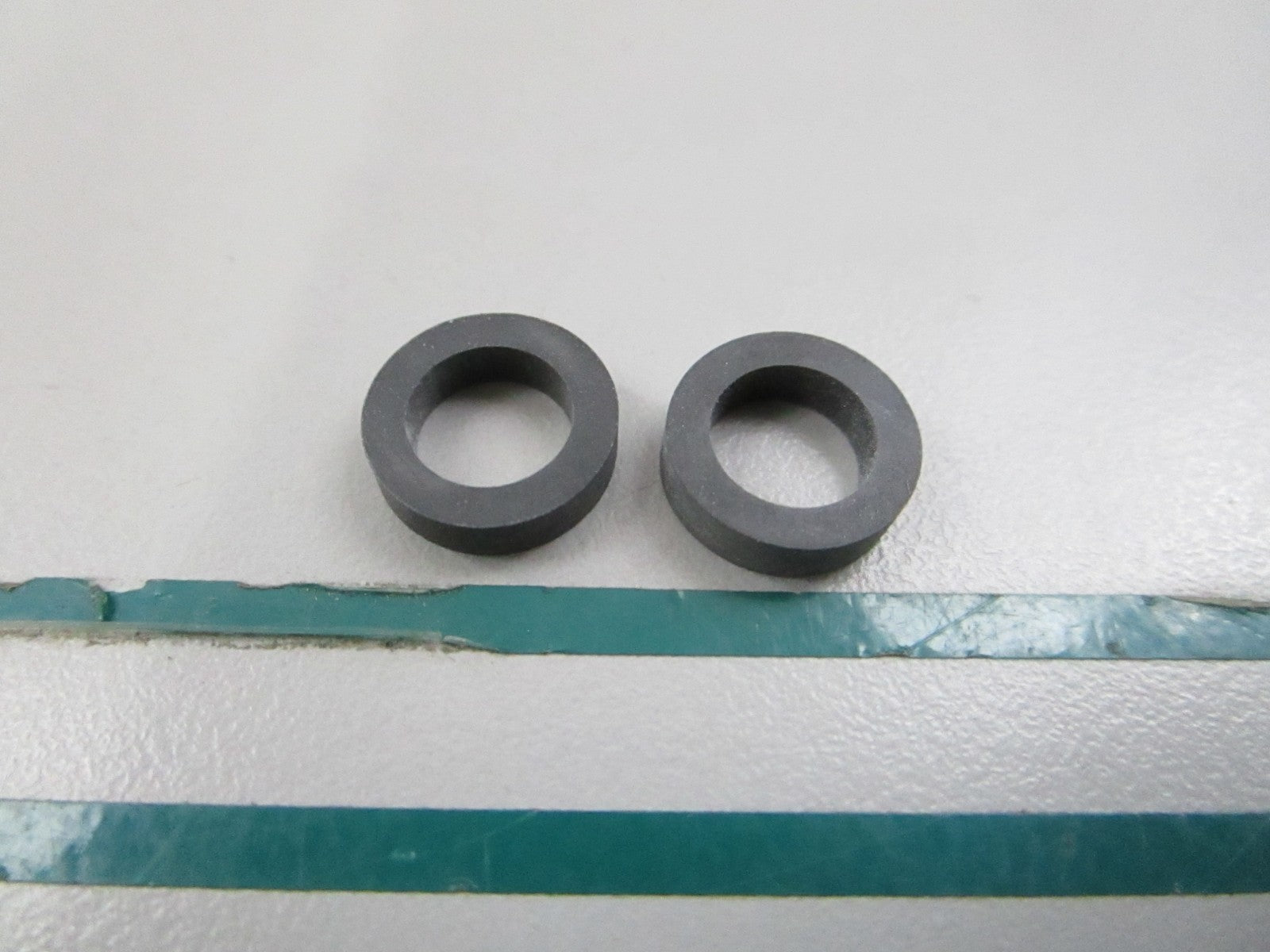 NEW OEM (LOT OF 2) 5272819 Cummins Rectangular Ring Seal 0810
