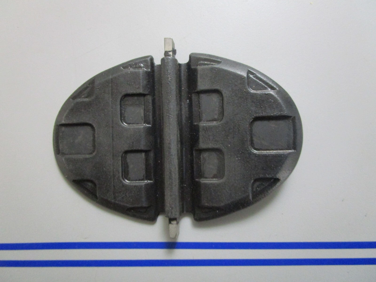 *NEW OEM* 0770 Mercury Quicksilver Shutter 60930