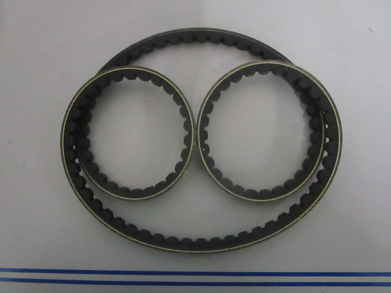NEW OEM 968933 Volvo Penta V-Belt 0820