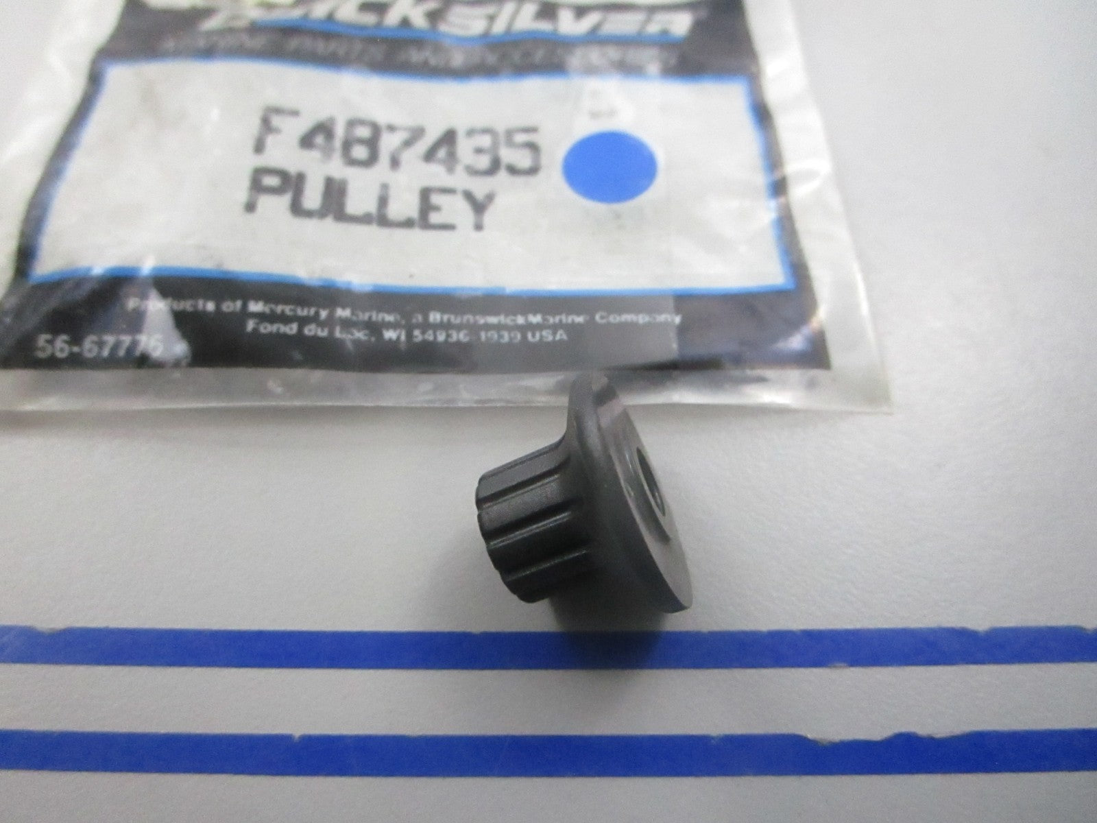 NEW OEM F487435 Mercury Quicksilver Pulley 0810