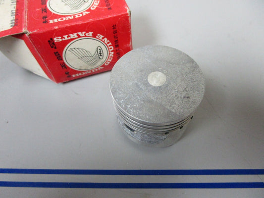 *NEW OEM* 0720 Honda Piston 13101-ZA8-000