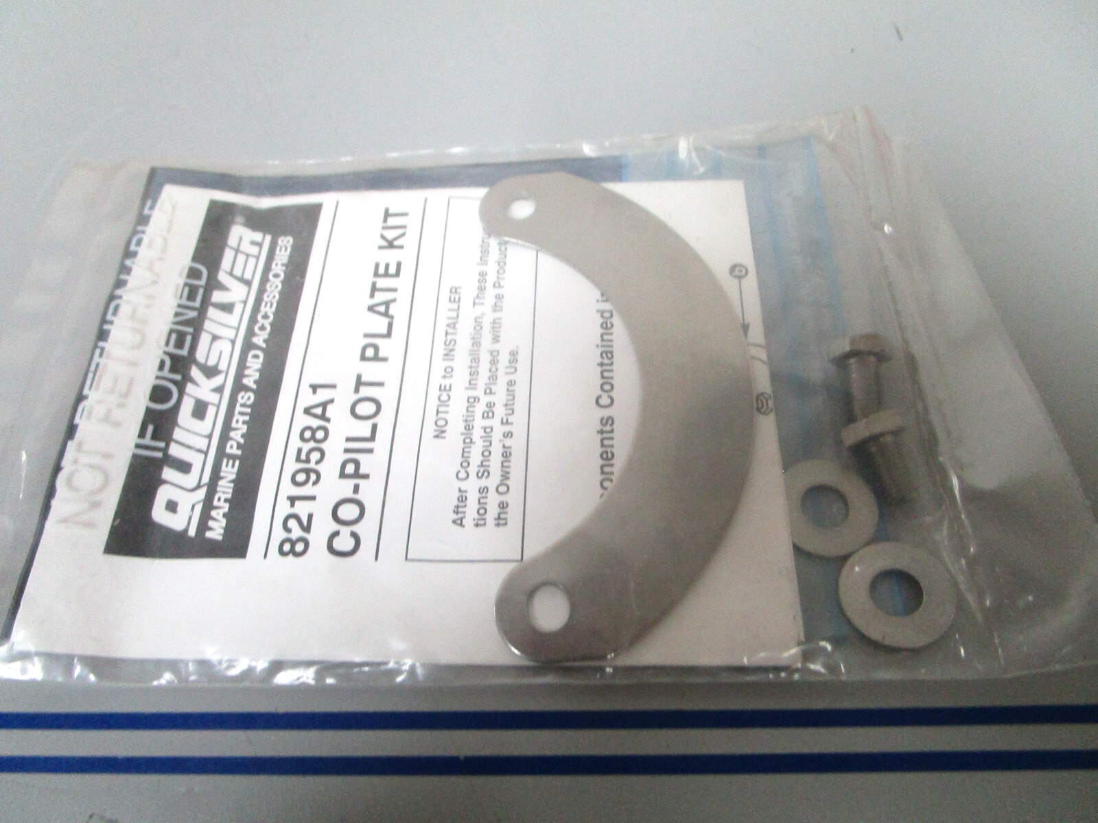*NEW OEM* 0810 Mercury Quicksilver Plate Kit 821958A 1