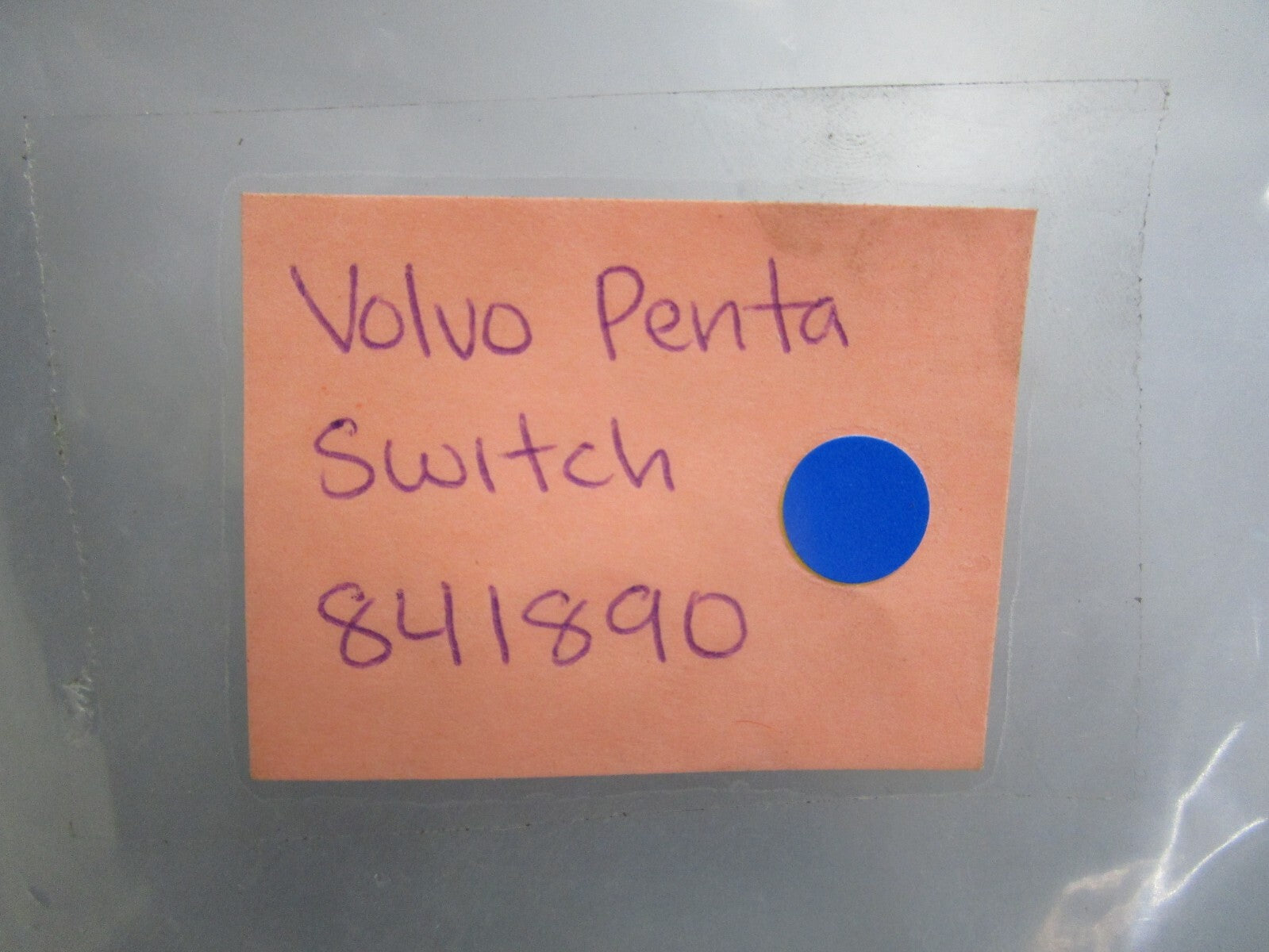 *NEW OEM* 0820 Volvo Penta Switch 841890