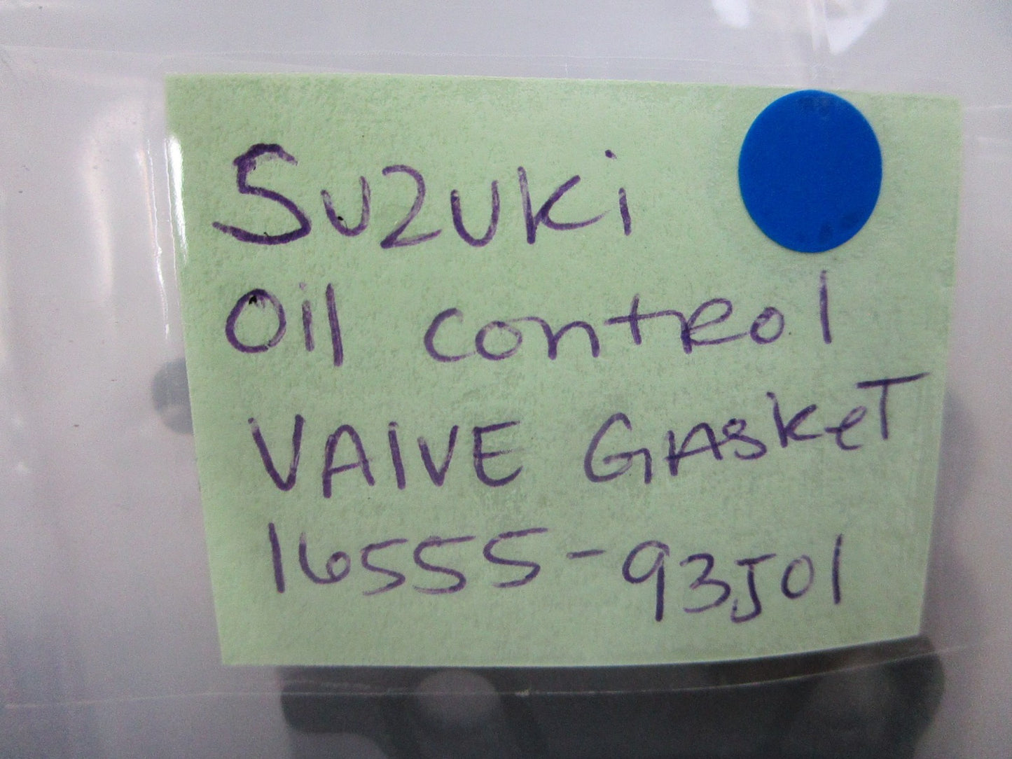 *NEW OEM* 0810 Suzuki Oil Control Valve Gasket 16555-93J01