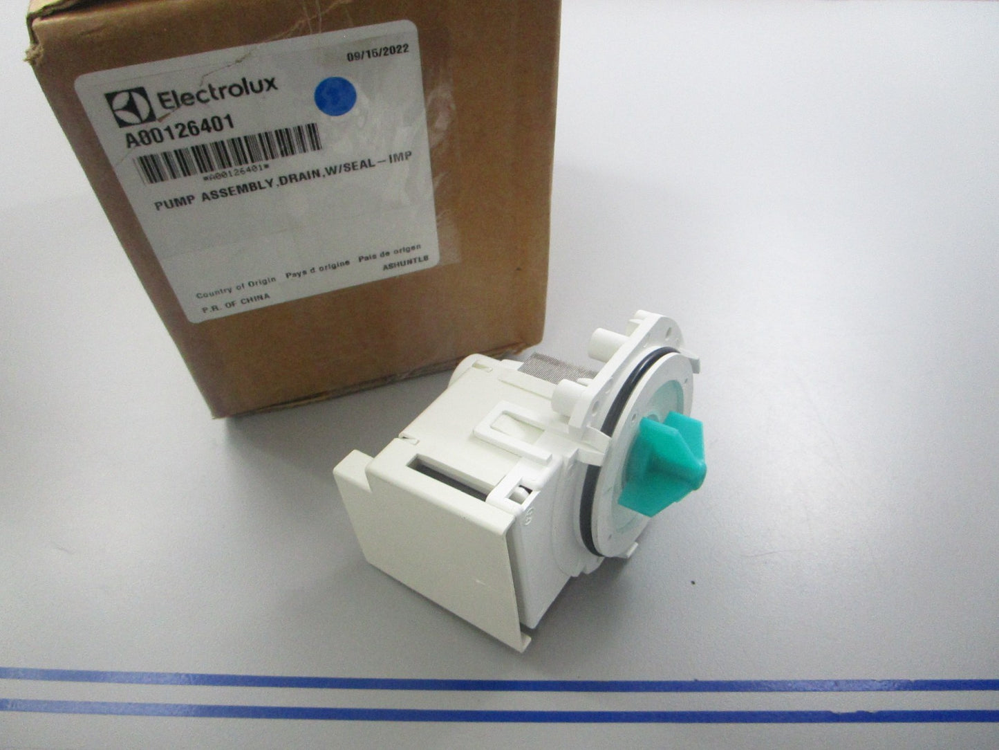 *NEW OEM* 0810 Electrolux Impeller Pump Assembly A80126401