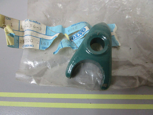 *NEW OEM* 0810 Volvo Penta TMD AQAD TAMD Yoke 1542156